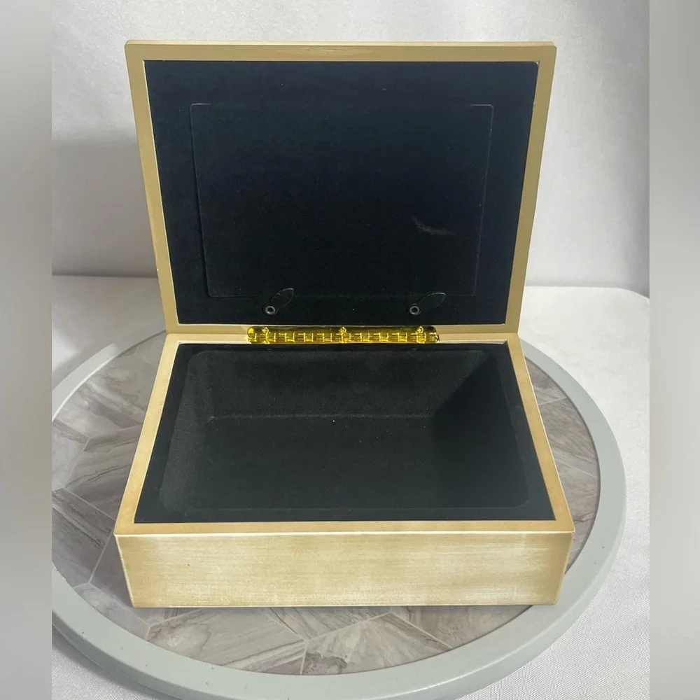 Vintage Studio Nova Golden Keepsake/Jewelry Box w/ Photo Frame Top New